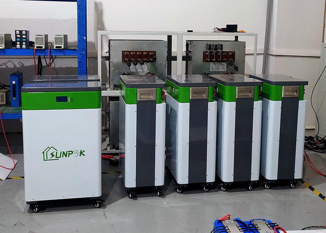 Batterie au lithium renouvelable verte de stockage de l'énergie IP21 Li Ion Battery For Solar System