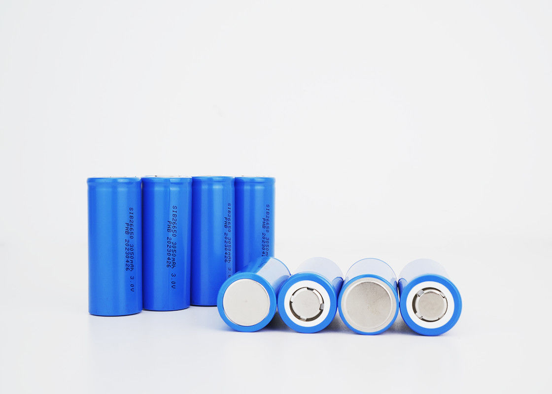 La batterie rechargeable en gros de Sodium-ion de 3.0V 16.8V emballe pour les tondeuses à gazon et les scooters à piles.
