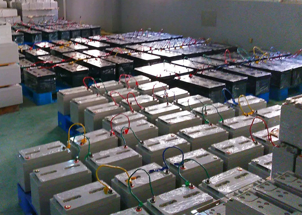 10KWH Lithium Power Wall 48V 200AH Batterie Tesla Powerwall Pour le système de stockage solaire