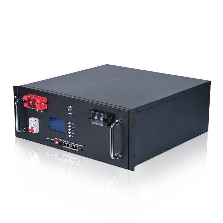 Système de stockage d'énergie à domicile monté sur un rack