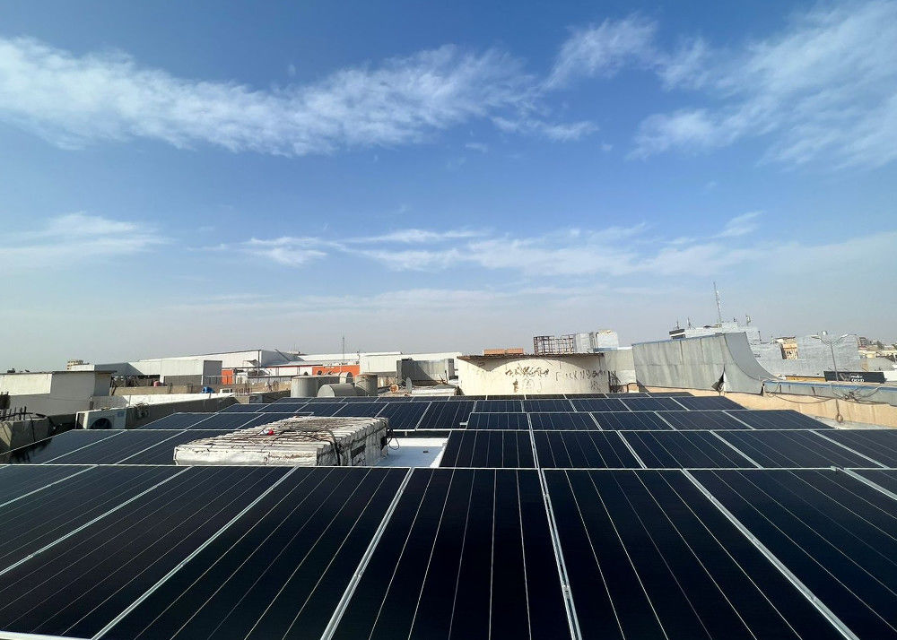 Systèmes solaires d'entrepôt Eu Kit complet Système solaire hybride hors réseau 3kw 5kw 10kw 20kw