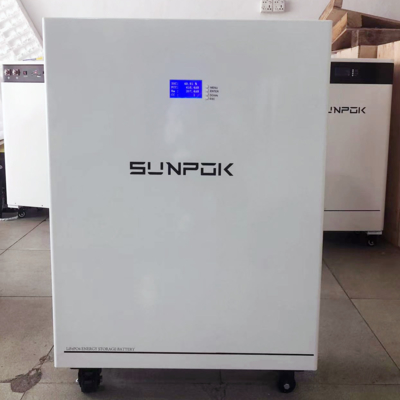 Batterie solaire au lithium de 400h 20kwh à sol Lifepo4 Batterie mobile 51.2v Système de stockage d'énergie à domicile